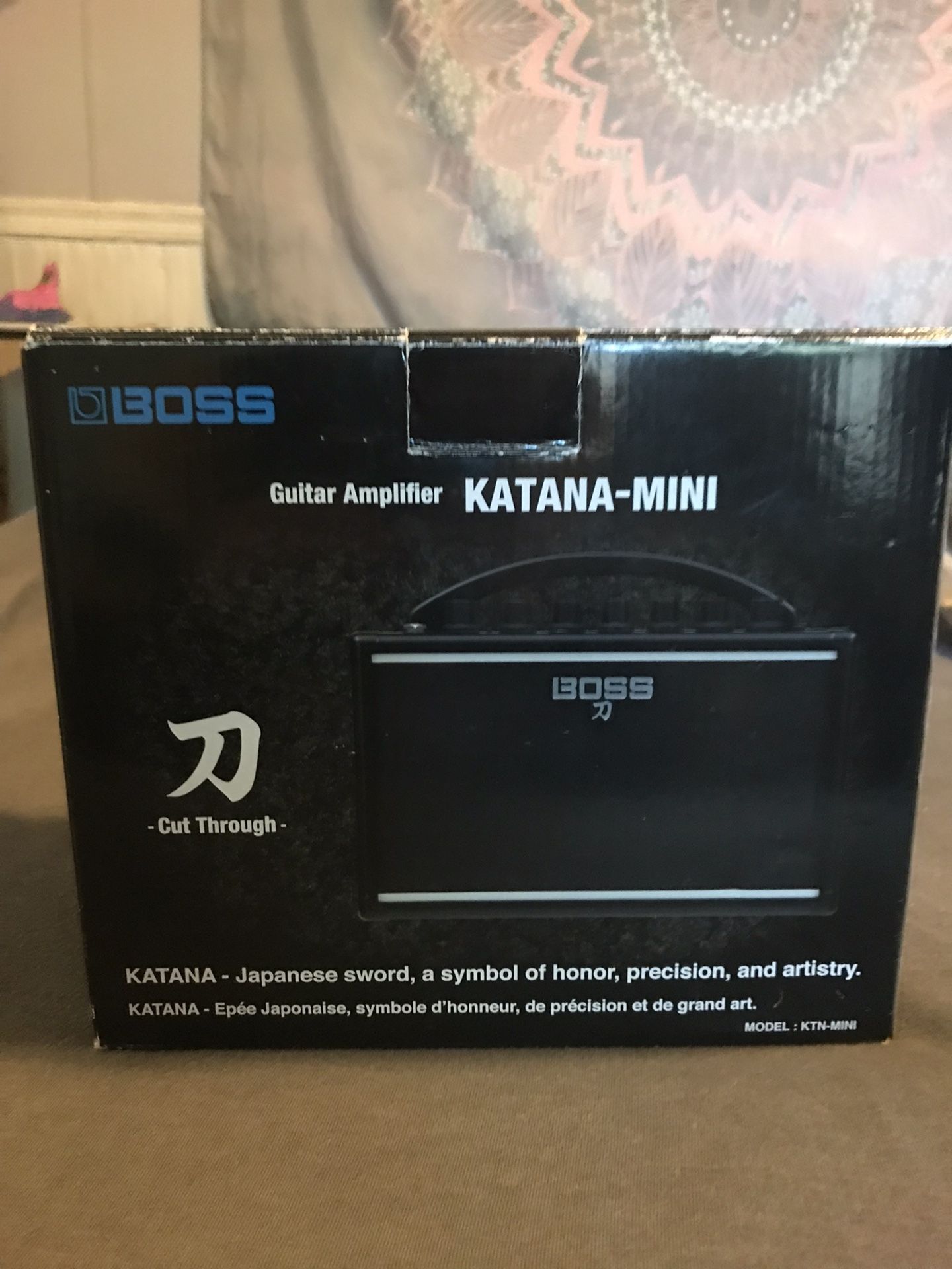 Boss KATANA mini