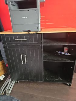 Utility stand