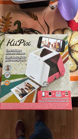 Tomy Kii Pix Smartphone picture printer