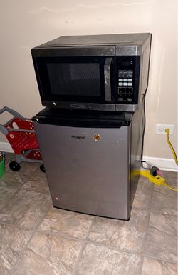MOVING SALE! Whirlpool Mini Fridge and Microwave