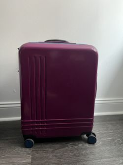 ROAM Carry-on Suitcase