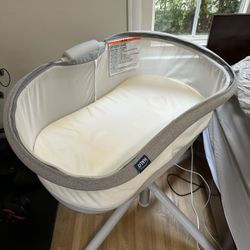 Halo BassiNest Connected Swivel Sleeper 3.0 - Smart Bassinet
