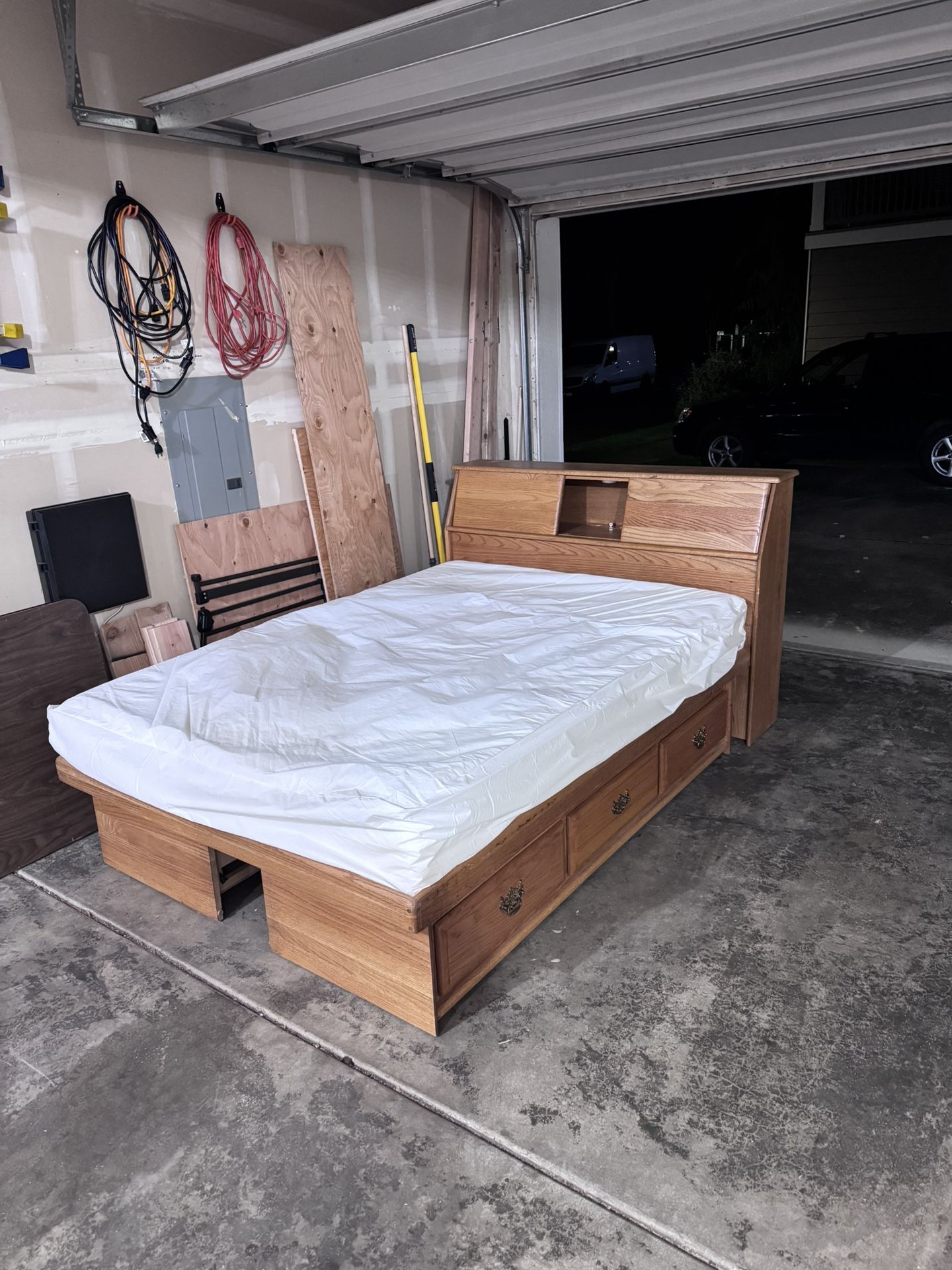 Solid Wood Full Bed With Drawers And Headboard