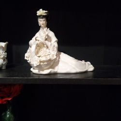 Vintage Japanese Figurine
