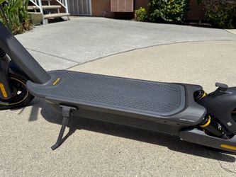 Ninebot scooter max g2