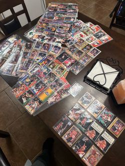 Huge Vintage Sports Card Collection (NBA, NFL, MLB) – Stars, Inserts, Binder Included