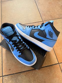 Jordan 1 Mid