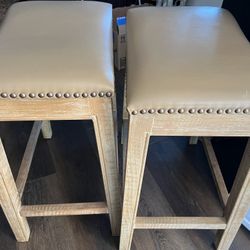 Counter Stools 