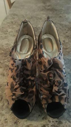 New heels size 7