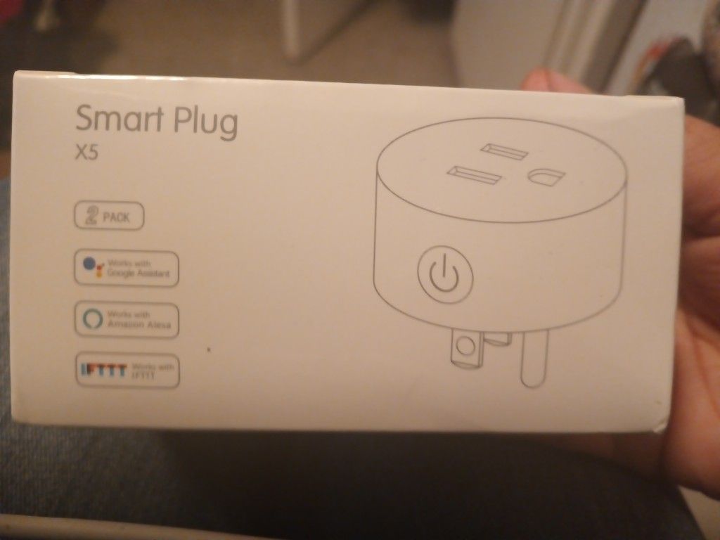 2Pk  Smart Plug Outlets Brand New In Box