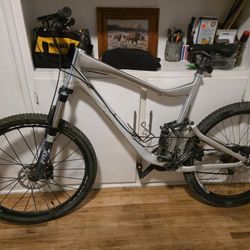 Mountain Bike