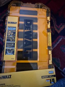 DEWALT DWMT74736 Tough Box 7PC SAE 1/2 Deep Drive Impact Socket Set