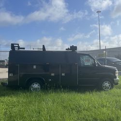 2019 Ford Commercial Chassis