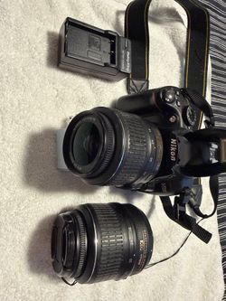 Nikon D5000
