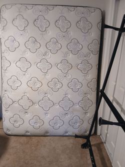 Queen mattres,box spring, adjustable frame