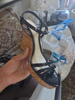Womens shoe