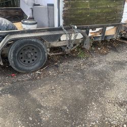 Damaged Trailer 14x3
