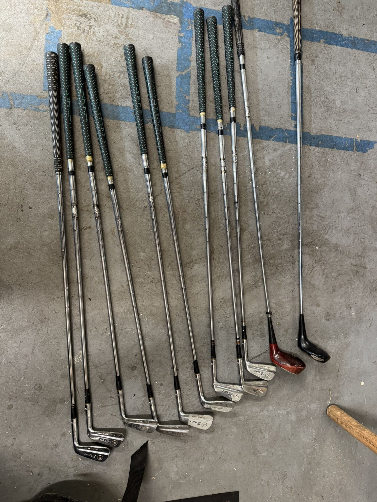 Titliest Achushnet 2-PW