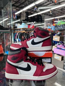 Air Jordan 1 Retro High OG Chicago Lost and Found