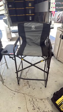 Face painting chairs or recreational chairs