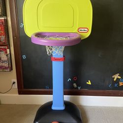 Little Tikes Adjustable Height Basketball Hoop Set