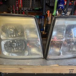 2002 Escalade headlights (pair)