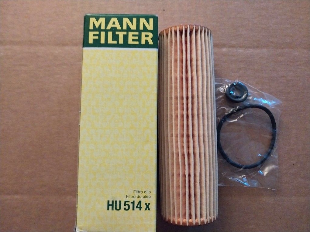 NEW- PORSCHE Oil Filter Mann Filter HU 719/5X Metal Free