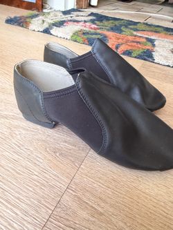 LIKE NEW - Black Jazz Shoes