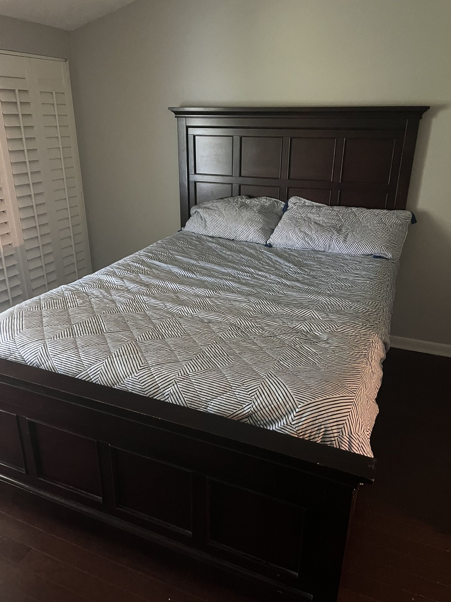 FREE FULL MATTRESS