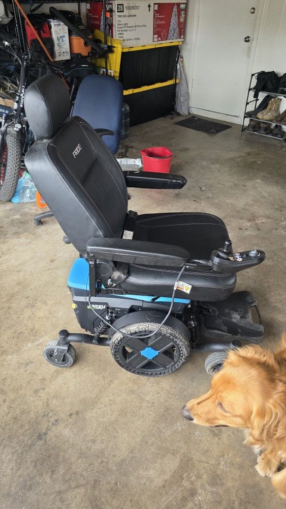 Pride Jazzy EVO 614 HD Heavy Duty Power Wheelchair, 450 Lbs. Weight Capacity