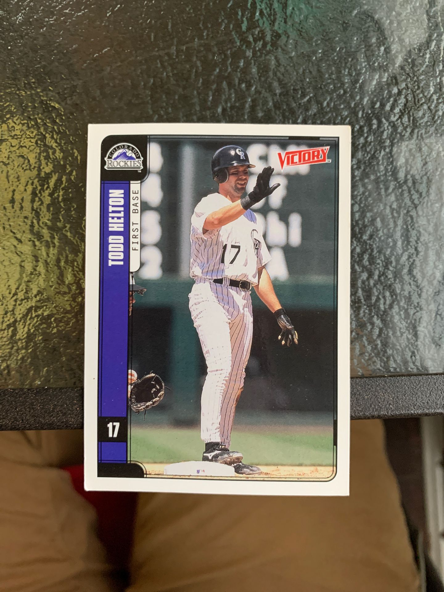 Photo 2001 Upper Deck Victory Todd Helton 532