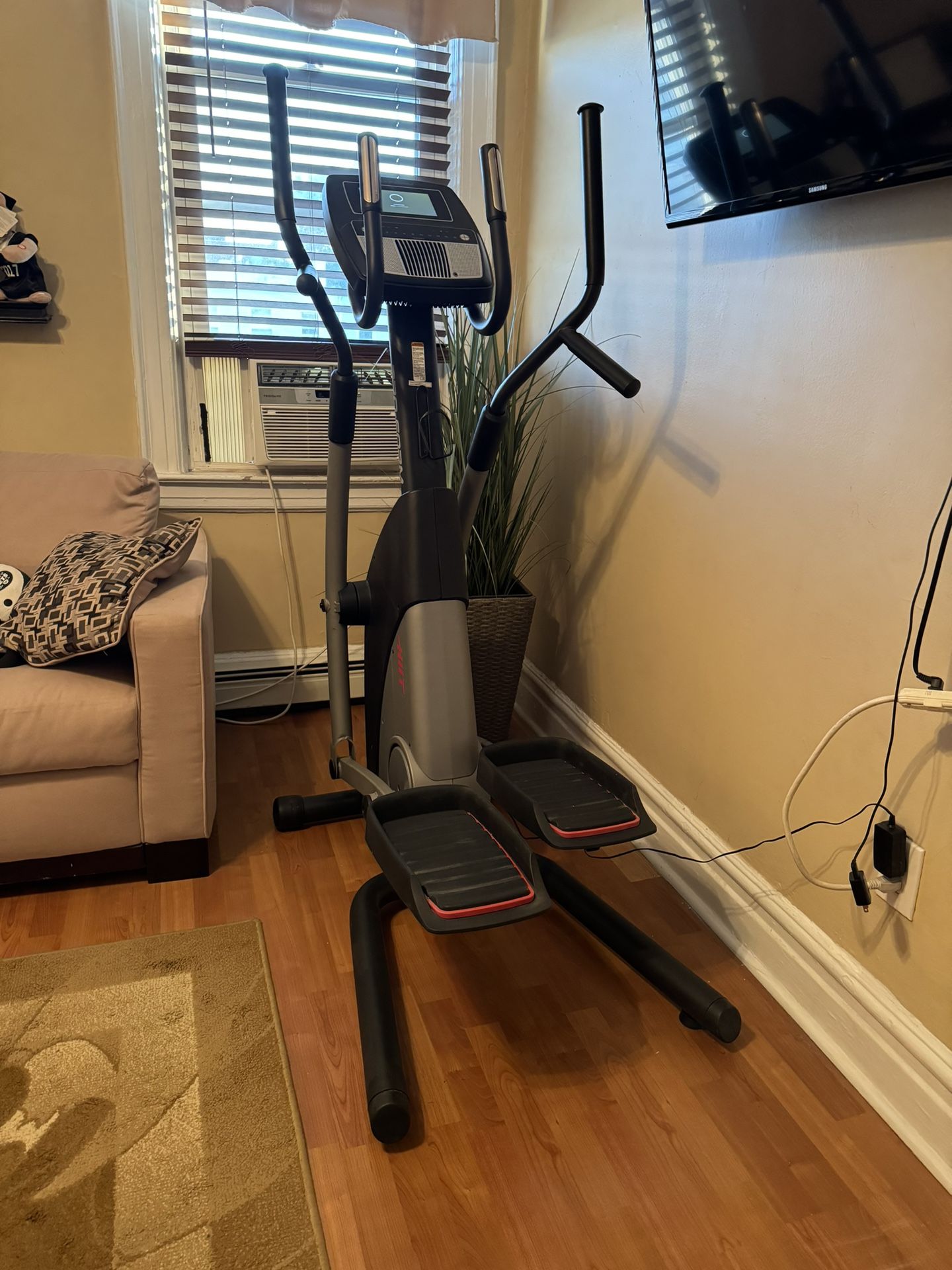 Pro-Form Elliptical