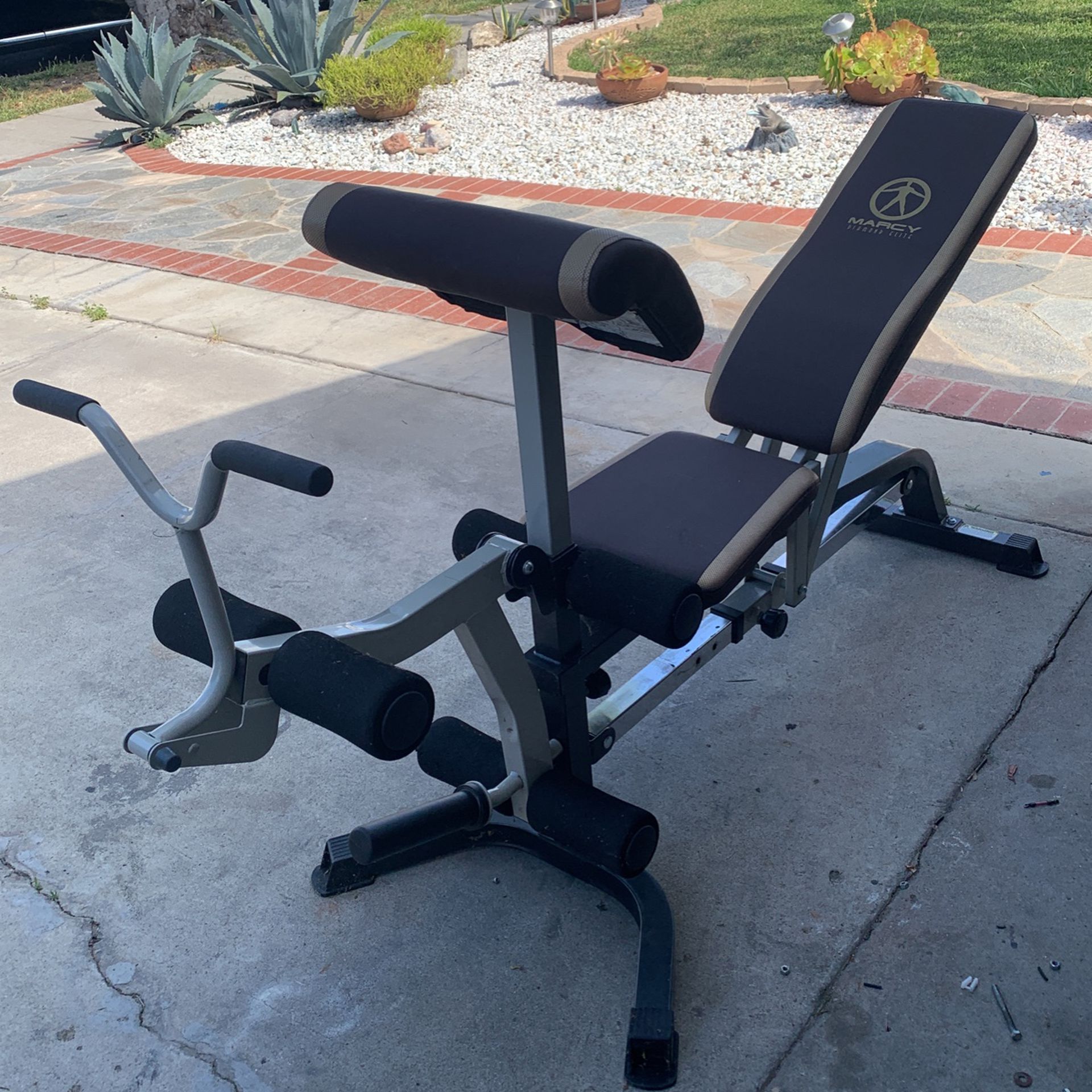 Marcy  Weight bench
