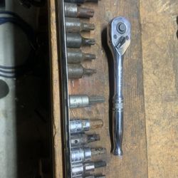 Master Brake Caliper Tool Set - Hex Sockets And Torx Sockets Metric And Standard Ratchet Included