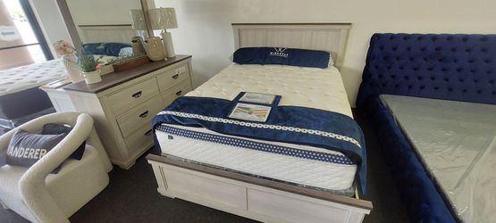 Farmhouse Queen Bedroom Set
