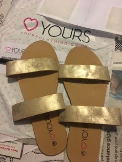 Gold Metallic Sandals 9 Extra Wide