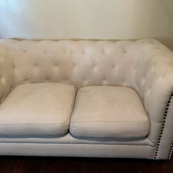 White Cloth Sofa 
