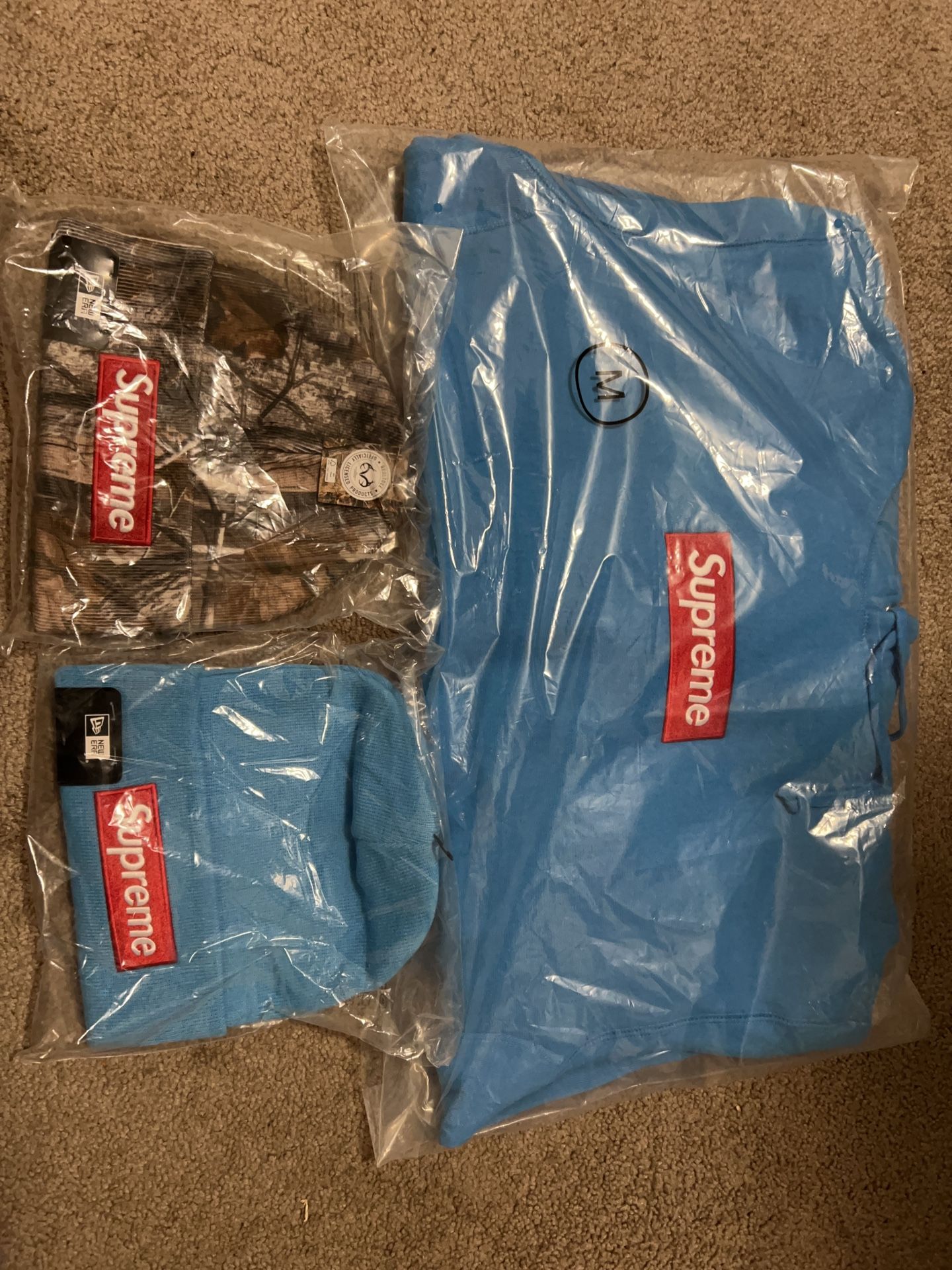 Supreme Box Logo