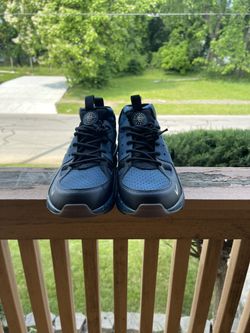 Nike Air Mowabb Men Size 9.5