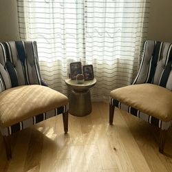 Matching chairs - FREE