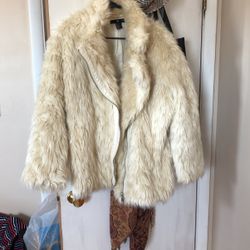 Fux Fur Jacket With Zipper