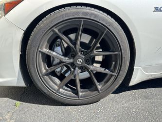 19X10+28 Curva CFF70 Gloss Black 5X114.3