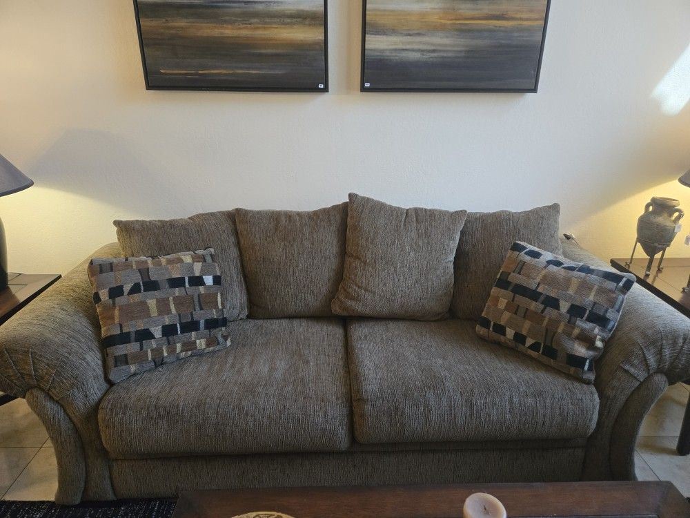 Sofa & Love Seat Set