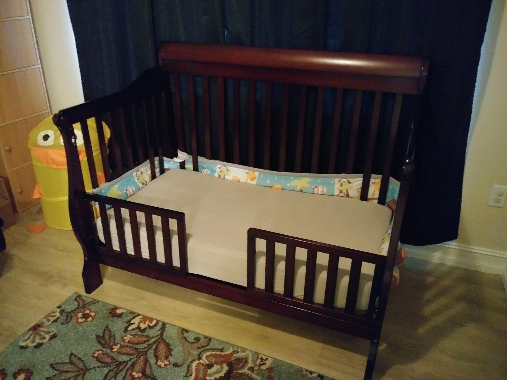 Baby Crib with mattress