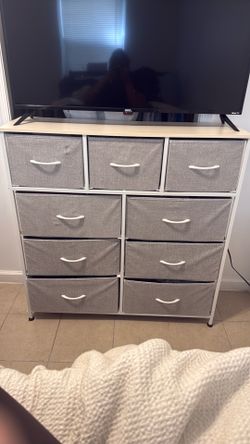 9 draw dresser