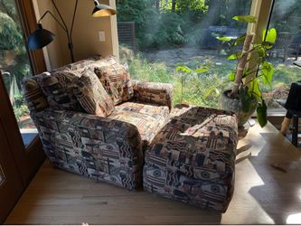 Large armchair with ottoman