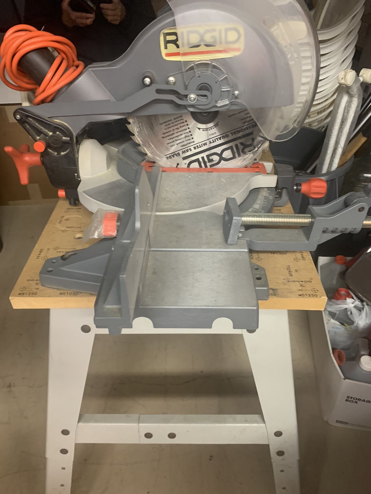 RIDGID 12 Miter Saw