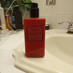 Victoria secret bombshell lotion