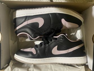 Jordan 1 Low SE