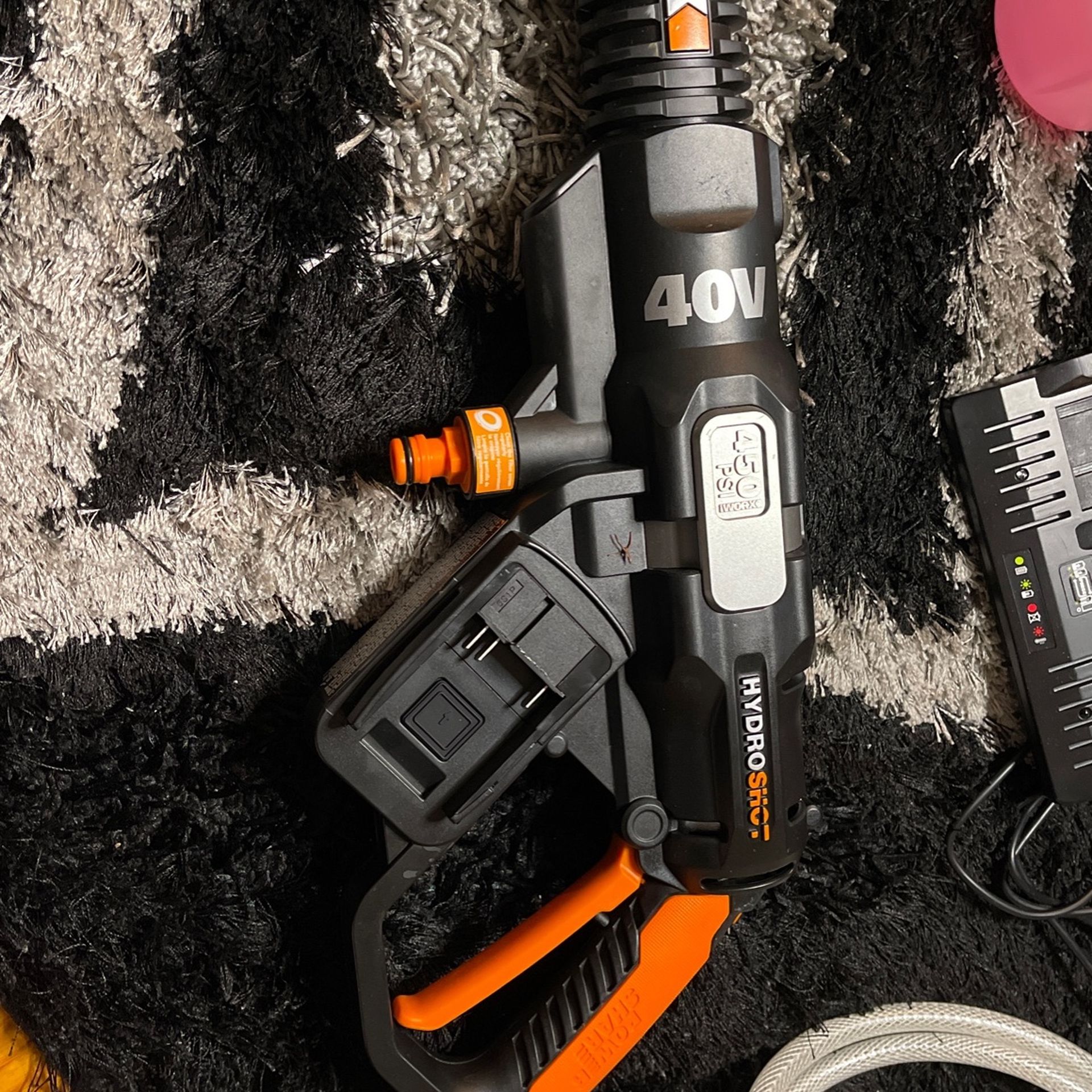 Worx HYDROSHOT PRESSURE WASHER